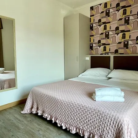 B Otel Bardolino
