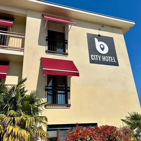 Otel B 2*